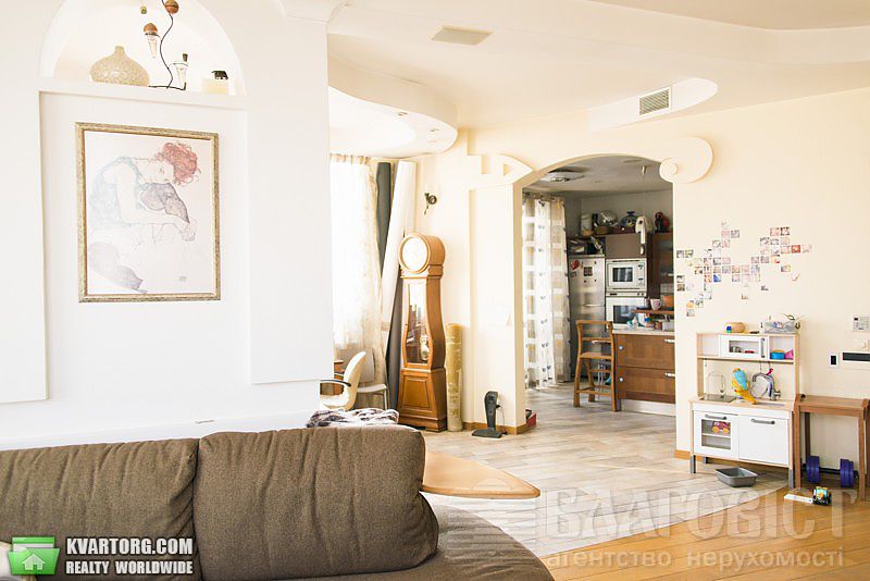 Sell 4-room apartment. Киев,  Ковпака — photo 8