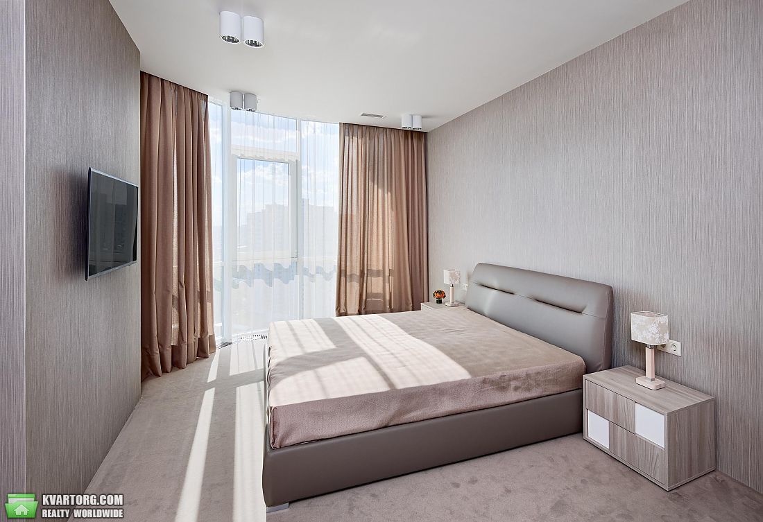 Sell 3-room apartment. Киев,  Драгомирова — photo 6