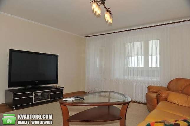 Rent out 3-room apartment. Киев, Декабристов — photo 3