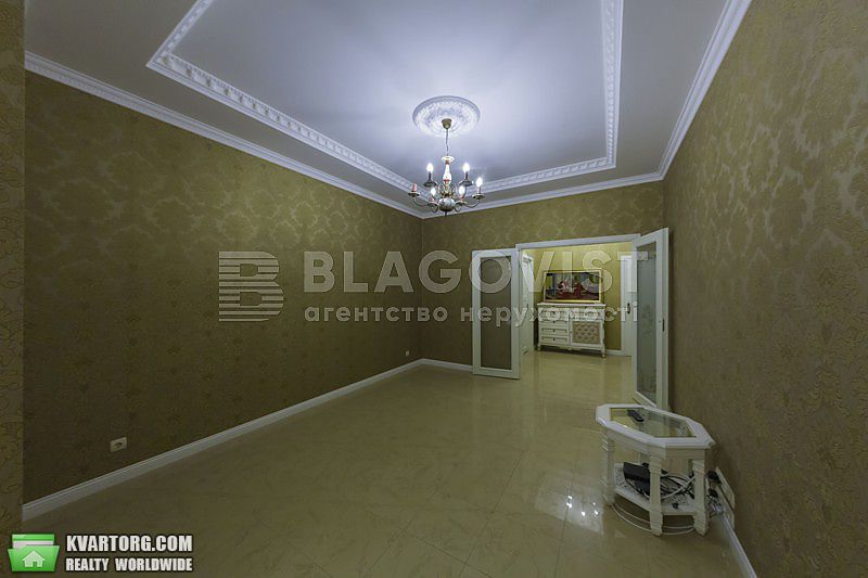 Rent out 3-room apartment. Киев,  Щорса — photo 7