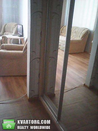 Rent out 2-room apartment. Киев,  Ломоносова — photo 3