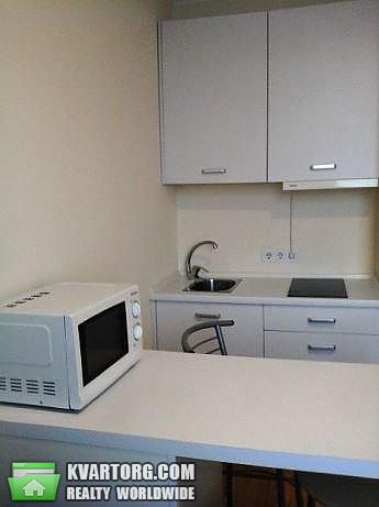 Rent out 1-room apartment. Киев,  Машиностроительная — photo 2