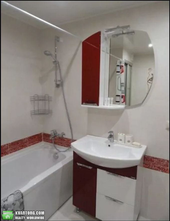 Rent out 2-room apartment. Киев,  Шелковичная — photo 6