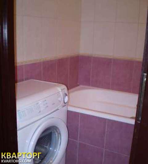 Rent out 2-room apartment. Киев, Урловская ул. — photo 5