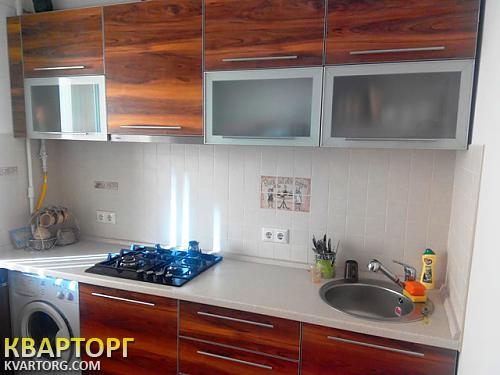 Rent out 1-room apartment. Киев,  Энтузиастов — photo 1