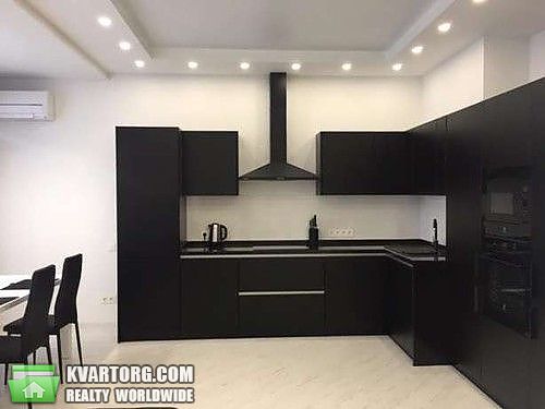 Rent out 2-room apartment. Киев, Сикорского — photo 1