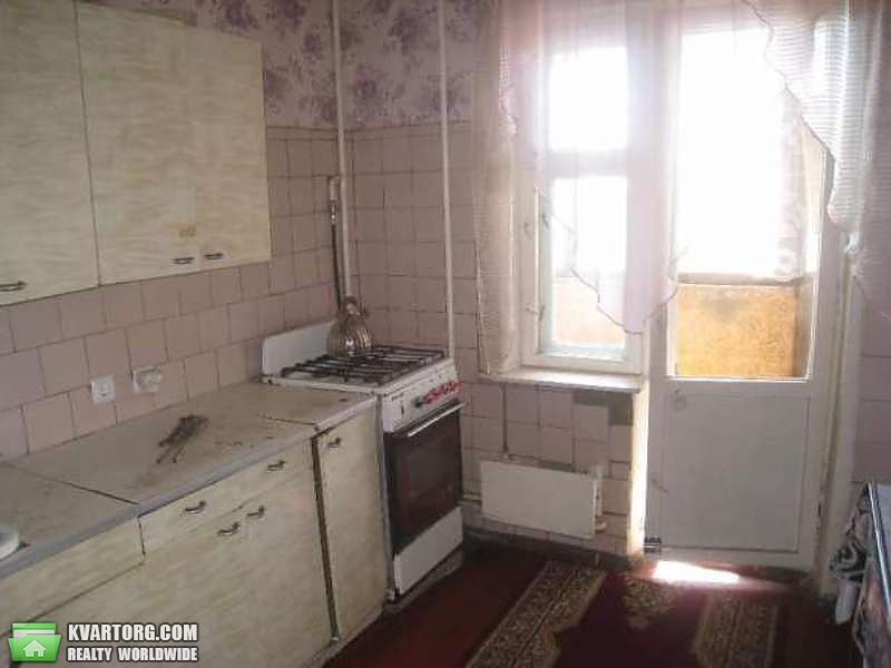 Sell 3-room apartment. Киев,  Ирпенская — photo 9