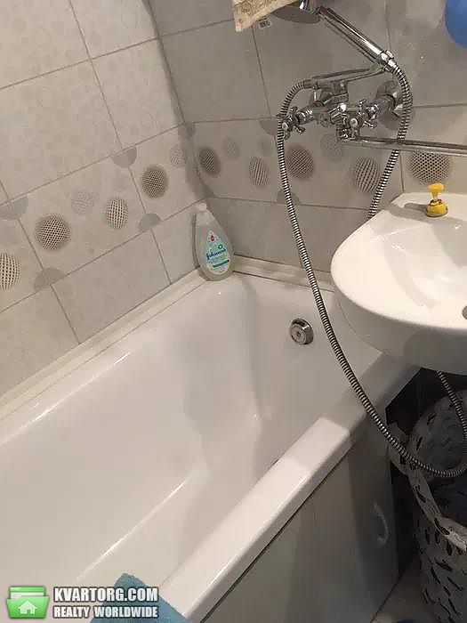 Sell 1-room apartment. Киев,  Оболонская пл — photo 4