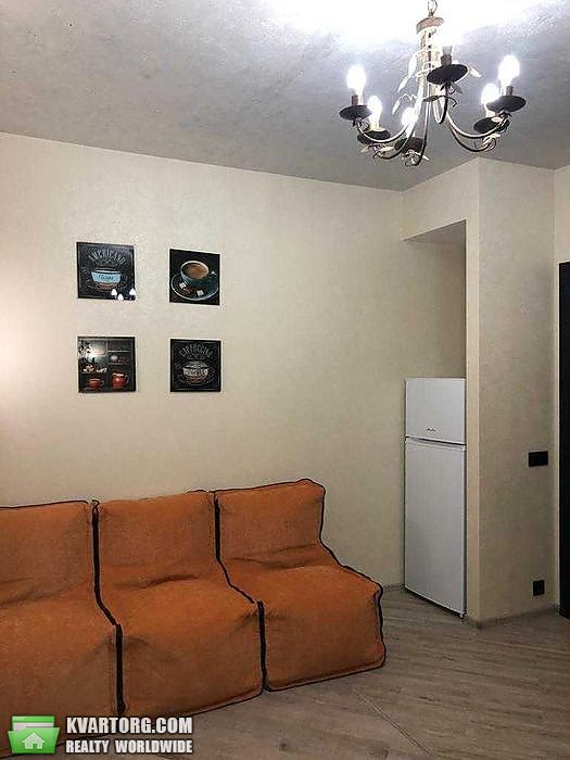 Rent out 1-room apartment. Киев,  Бажана — photo 5