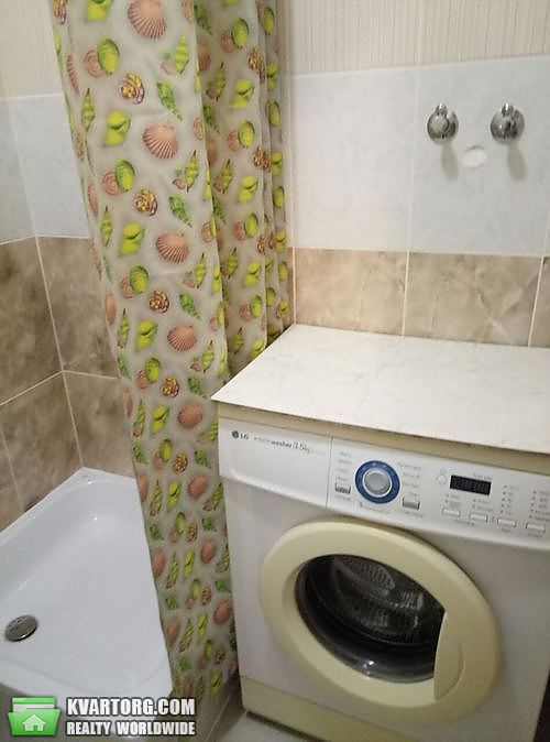 Rent out 2-room apartment. Киев,  Бастионная — photo 8
