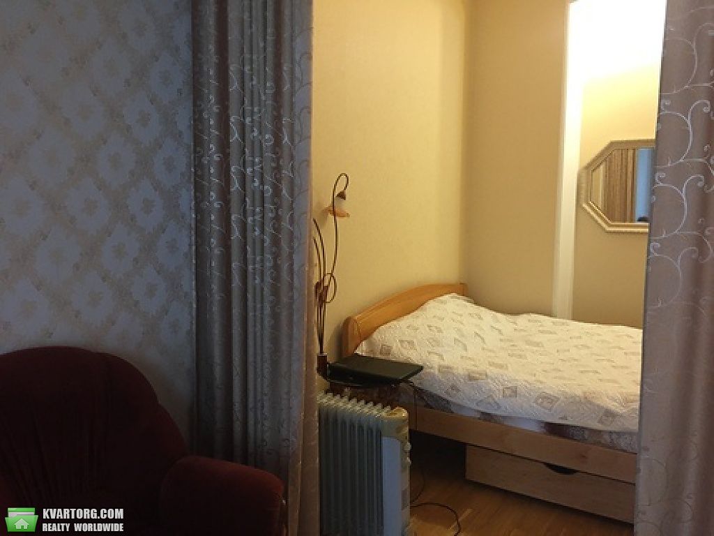 Rent out 1-room apartment. Киев,  Богдана Хмельницкого — photo 2