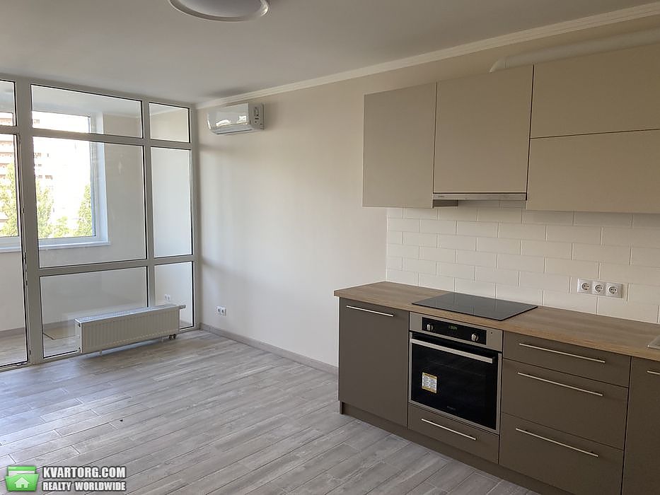Rent out office. Киев, Сверстюка — photo 3