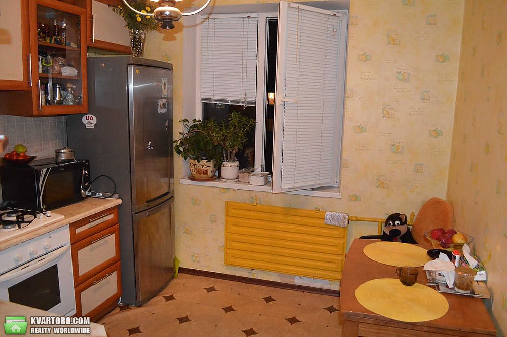 Sell 2-room apartment. Киев,  Героев Днепра — photo 7