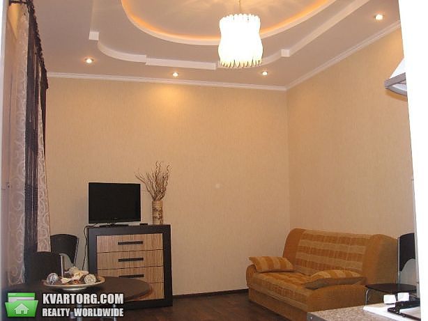 Sell 1-room apartment. Одесса, Среднефонтанский переулок — photo 1