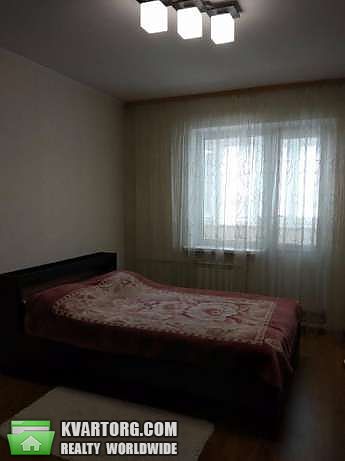 Rent out 3-room apartment. Киев,  Кравченко — photo 4