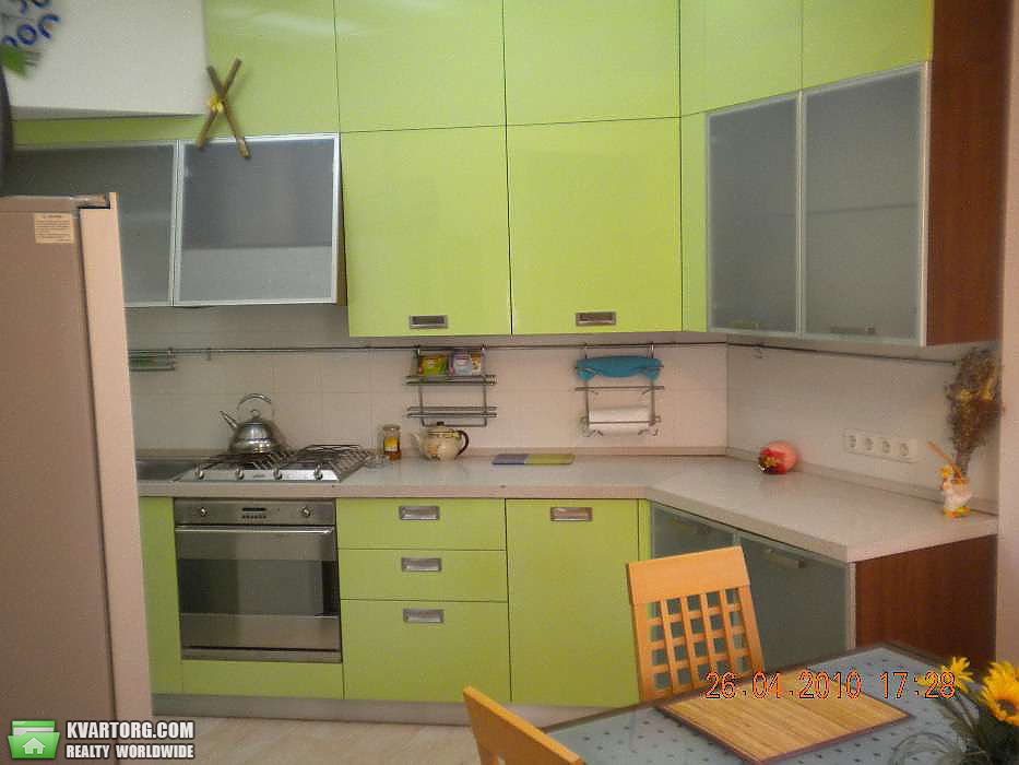 Rent out 3-room apartment. Киев,  Кловский спуск — photo 6