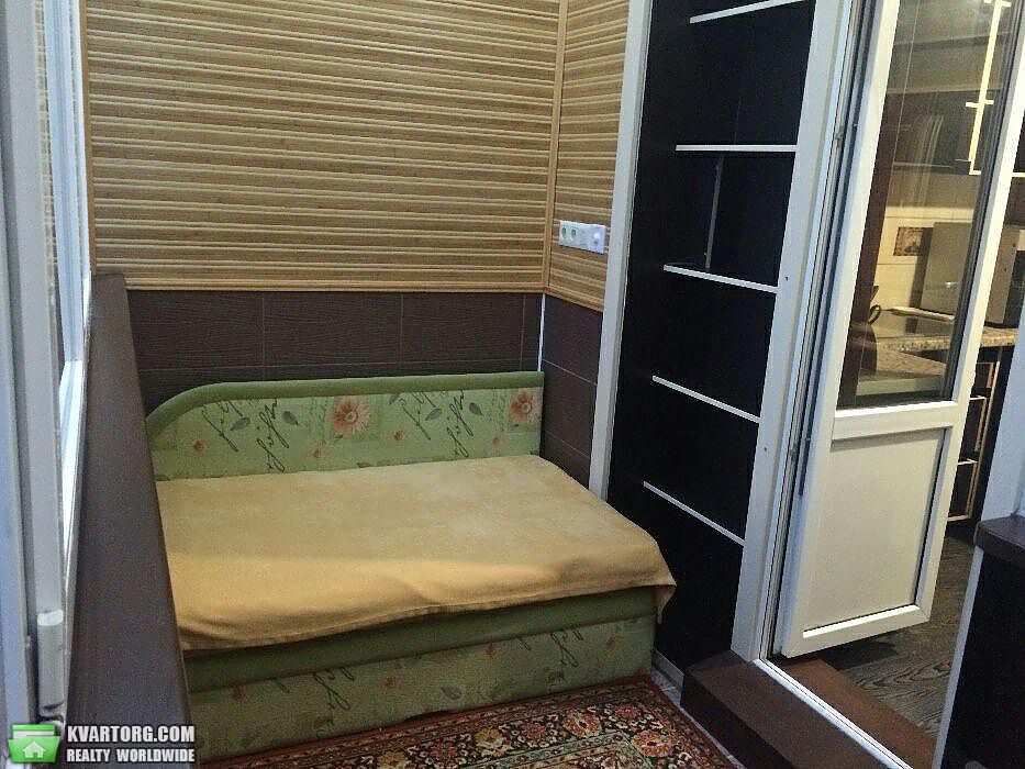 Rent out 1-room apartment. Киев,  Олевская — photo 4