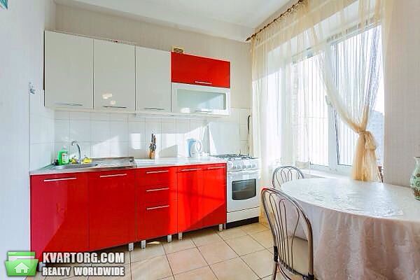 Rent out 2-room apartment. Киев, Большая Васильковская — photo 4