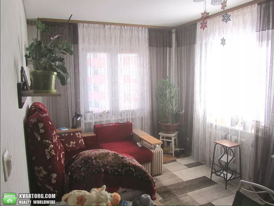 Sell 2-room apartment. Киев,  Урловская — photo 10