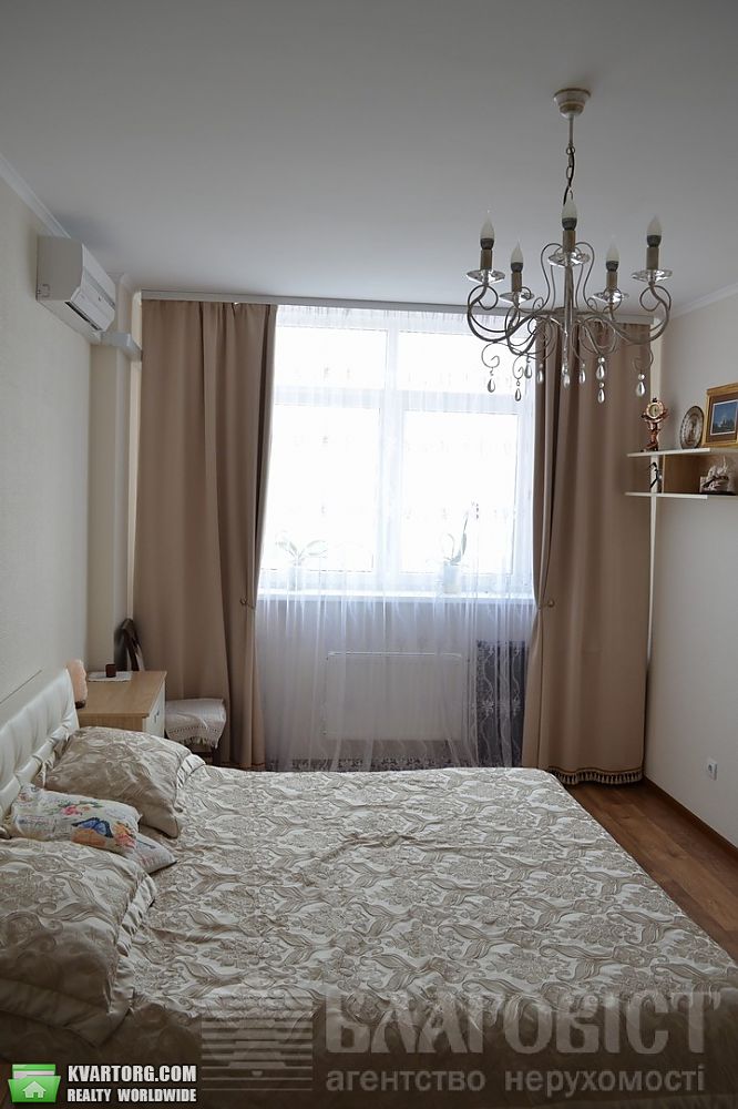 Sell 2-room apartment. Киев, Дегтяренка — photo 4