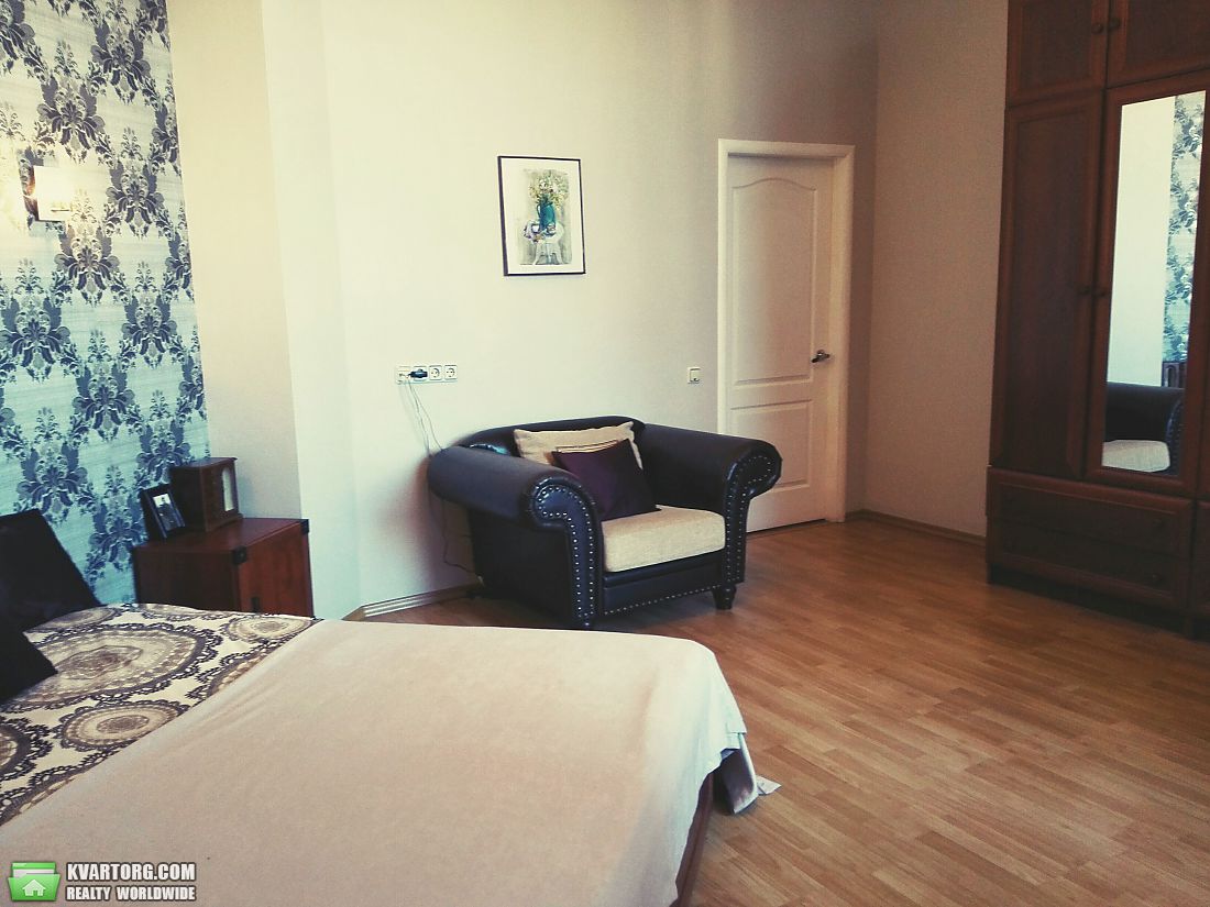 Sell 2-room apartment. Одесса,  Шевченко проспект — photo 1