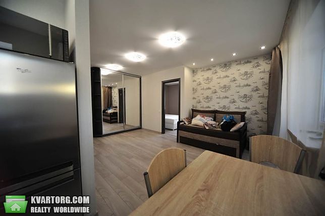 Rent out 2-room apartment. Киев,  Каблукова — photo 7