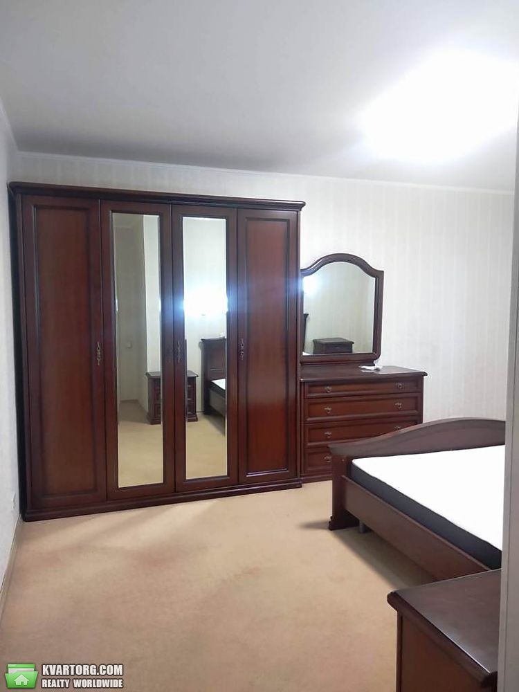 Rent out 4-room apartment. Киев,  Вавиловых — photo 4