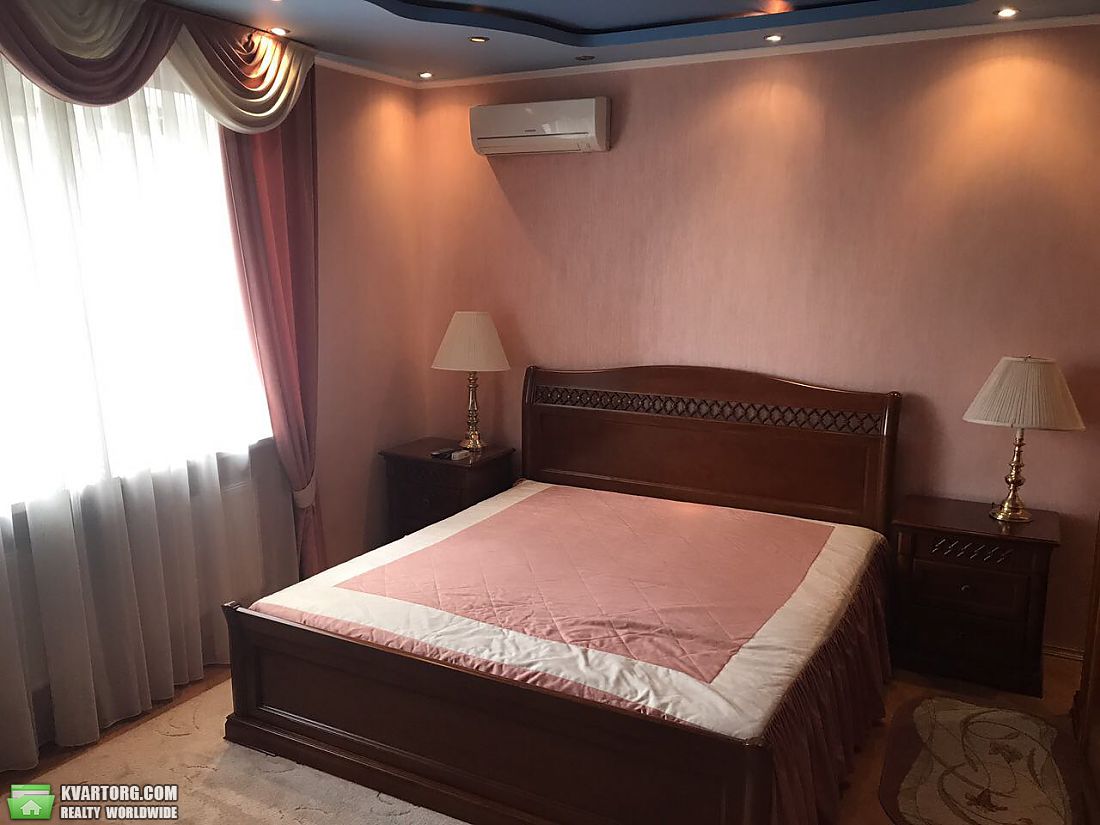 Rent out 3-room apartment. Киев,  Победы пр — photo 2