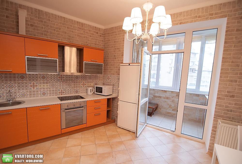 Rent out 1-room apartment. Киев,  Дмитриевская — photo 10