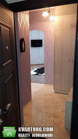 Rent out 1-room apartment. Киев,  Светлая — photo 9