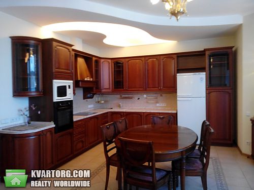 Rent out 3-room apartment. Киев, Владимировская — photo 3
