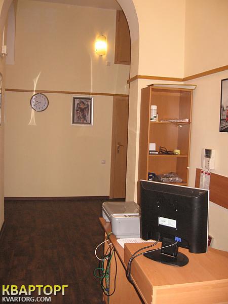Rent out office. Киев,  Владимирская — photo 1