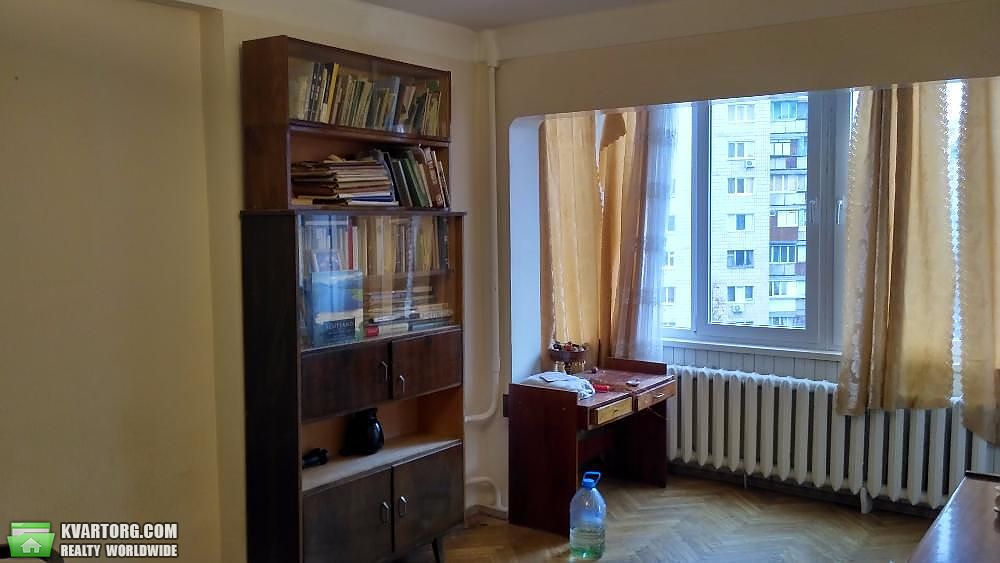 Sell 3-room apartment. Киев,  Тычины пр — photo 3