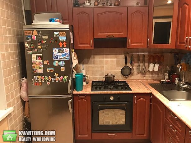 Rent out 2-room apartment. Киев,  Энтузиастов — photo 2