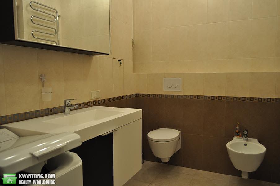 Rent out 2-room apartment. Киев,  Драгомирова — photo 10