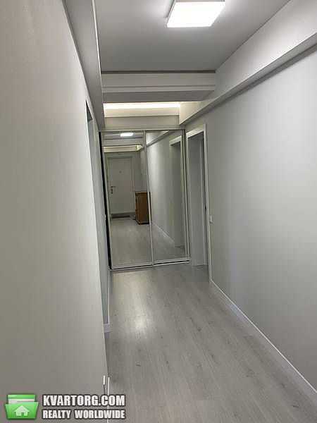 продам 3-комнатную квартиру. Киев,  пр. Соборности - фото 5