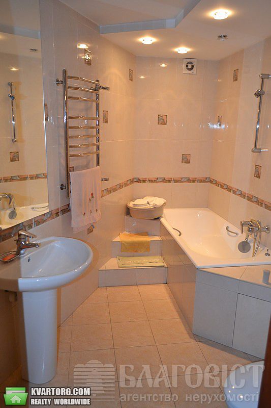 Sell 4-room apartment. Киев,  Бажана — photo 5