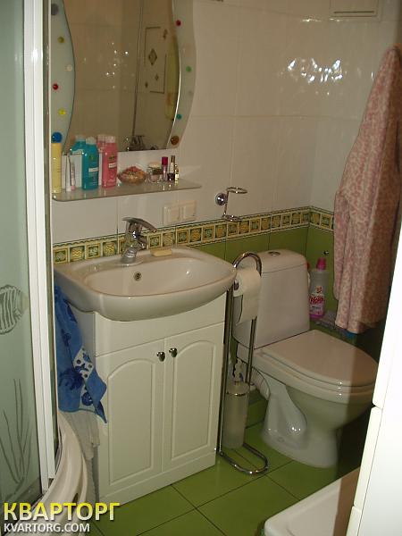 Rent out 2-room apartment. Киев, Красноармейская — photo 4