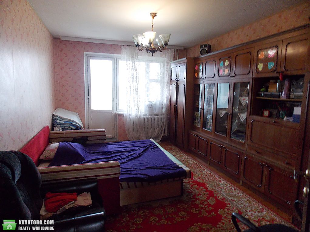 Sell 3-room apartment. Киев,  Курская — photo 2