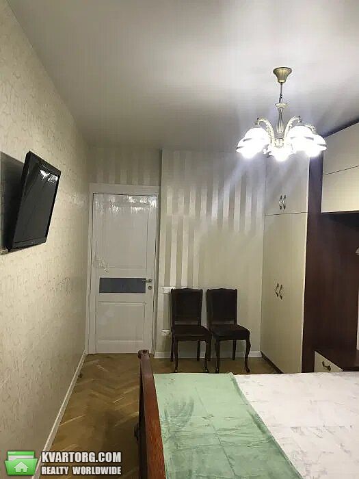 Rent out 2-room apartment. Киев,  Ирининская — photo 4