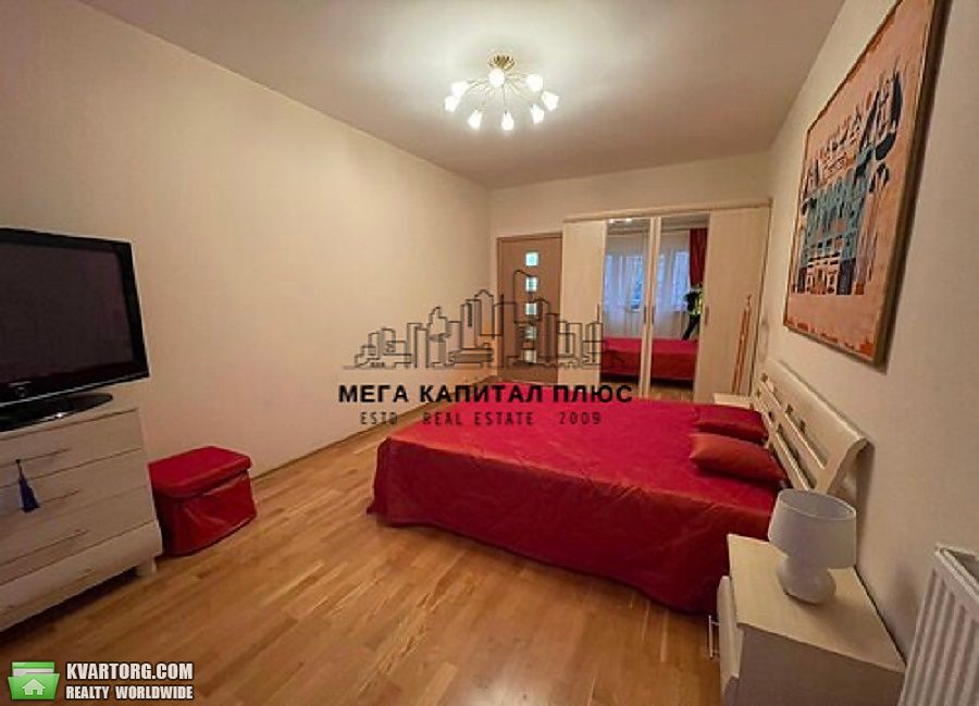 Rent out 2-room apartment. Киев,  Юрковская — photo 2