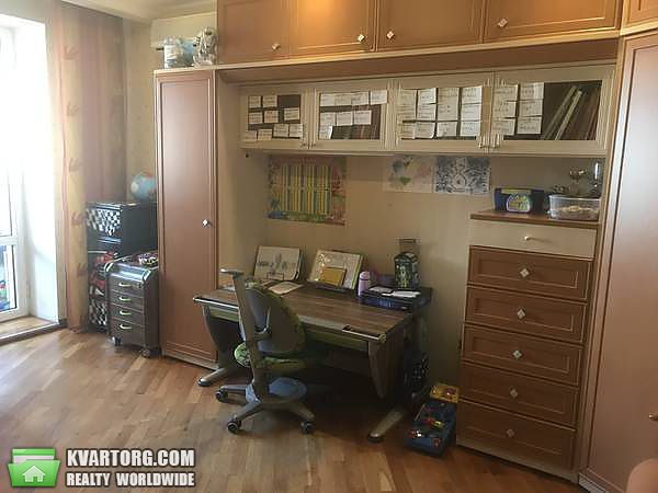 Sell 4-room apartment. Киев,  Малиновского — photo 6