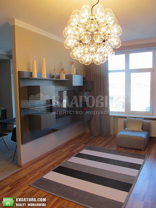 Rent out 2-room apartment. Киев, Драгомирова ул. — photo 2