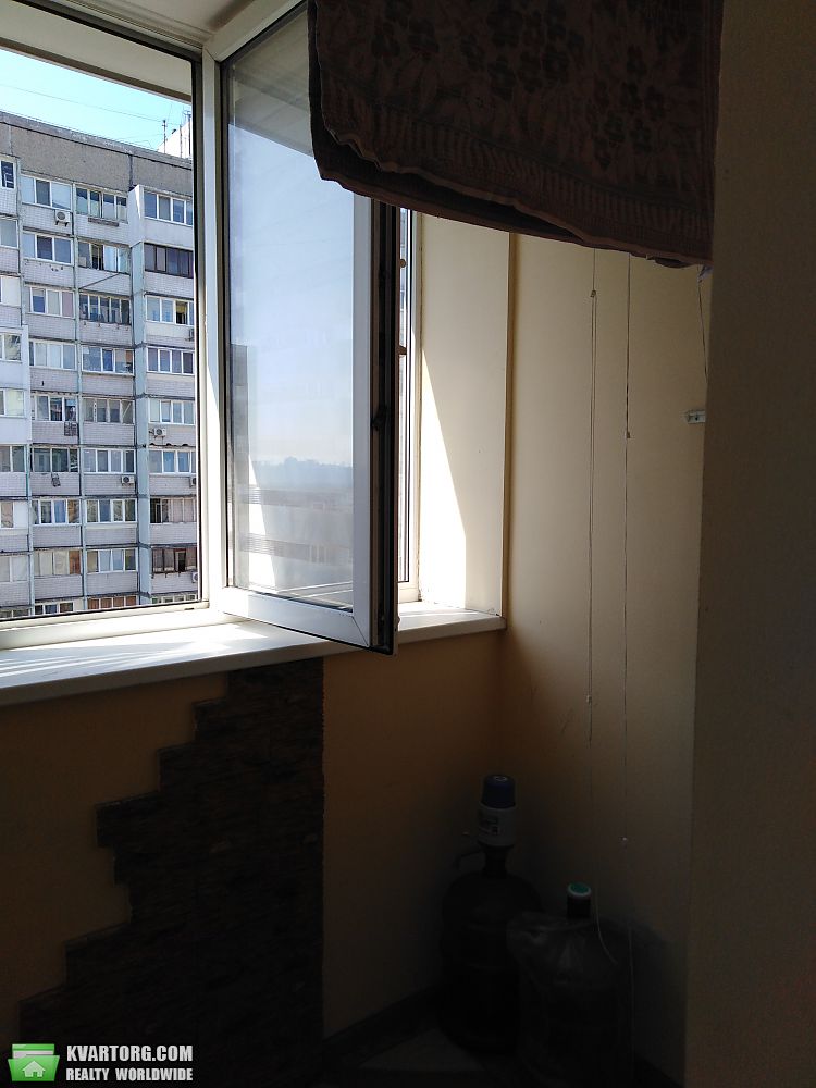 Sell 1-room apartment. Киев, ул.Радужная — photo 8