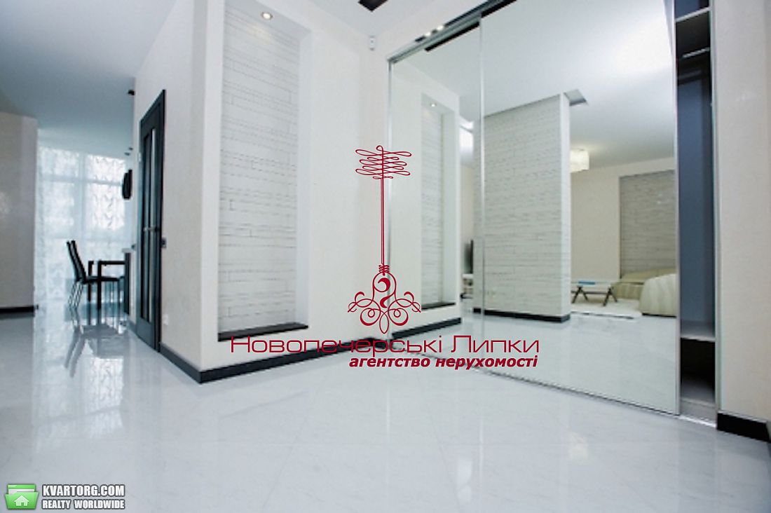 Sell 3-room apartment. Киев,  Драгомирова — photo 2