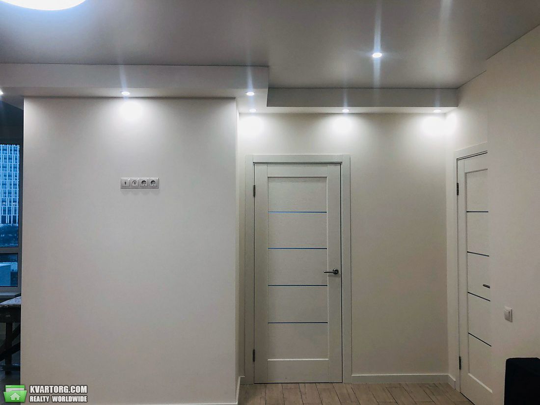 Sell 2-room apartment. Киев,  Заречная — photo 4