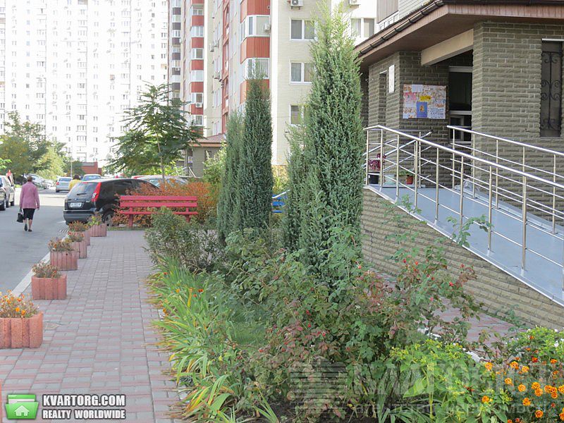 Sell 3-room apartment. Киев,  Урловская — photo 10