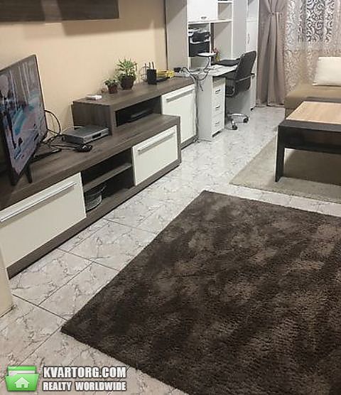 Sell 3-room apartment. Киев,  Лукьяновская — photo 1