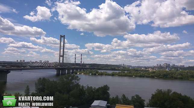 Rent out 1-room apartment. Киев,  Бажана — photo 1