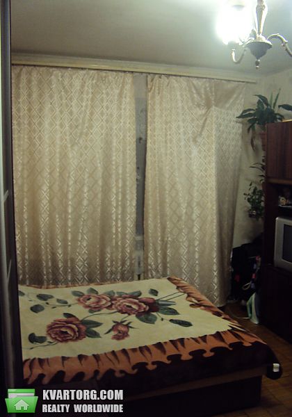 Sell 2-room apartment. Киев,  Героев Днепра — photo 4